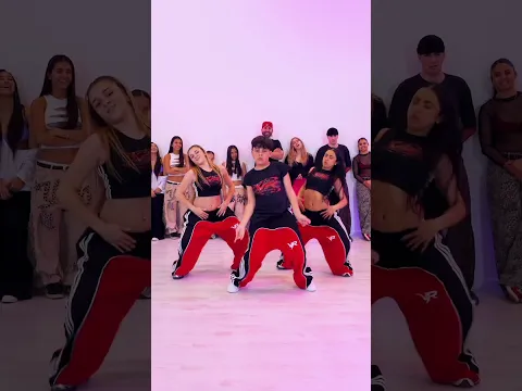 Benja , Agus , y Sofi destrozaron la coreo de esta semana 😎