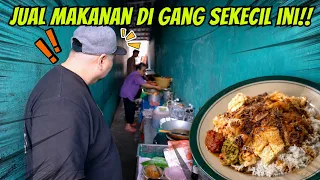 HAMPIR GAK MUAT MASUK!! TEMPAT MAKAN PALING KECIL YANG PERNAH GW DATENGIN!!