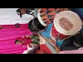 Download Lagu Kaki di kepala, kepala di kaki