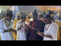 Download Lagu HYCE, BROWN JOEL, BOYPEE PERFORMED “OGECHI” FOR DAVIDO \u0026 CHIOMA AT THEIR WEDDING CEREMONY