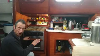 Газовая плита на яхте. Готовка в экстремальных условиях!