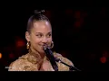 Alicia Keys - Girl on Fire | Live in Dubai Expo 2020