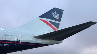 Have you seen inside the crew rest area on a 747 jumbo plane Exclusive tour British Airways Landor