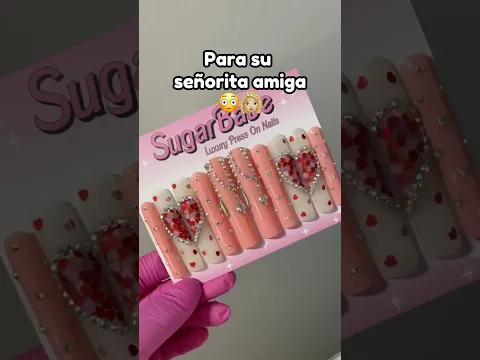 Le compró uñas a la amiga 😱💅🏻 #shorts