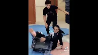 تصميم لي شيمو وحسين 