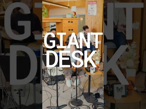 Alessia Cara: Giant Desk (My desk is bigger than yours)