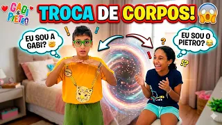 DESAFIO: TROQUEI DE LUGAR COM MEU IRMÃO! 😂 O que aconteceu?