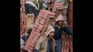 صاحبت صاحب وقلت يشيل حملي قام جابلي حمله التقيل وحطه علي حملي دندنها