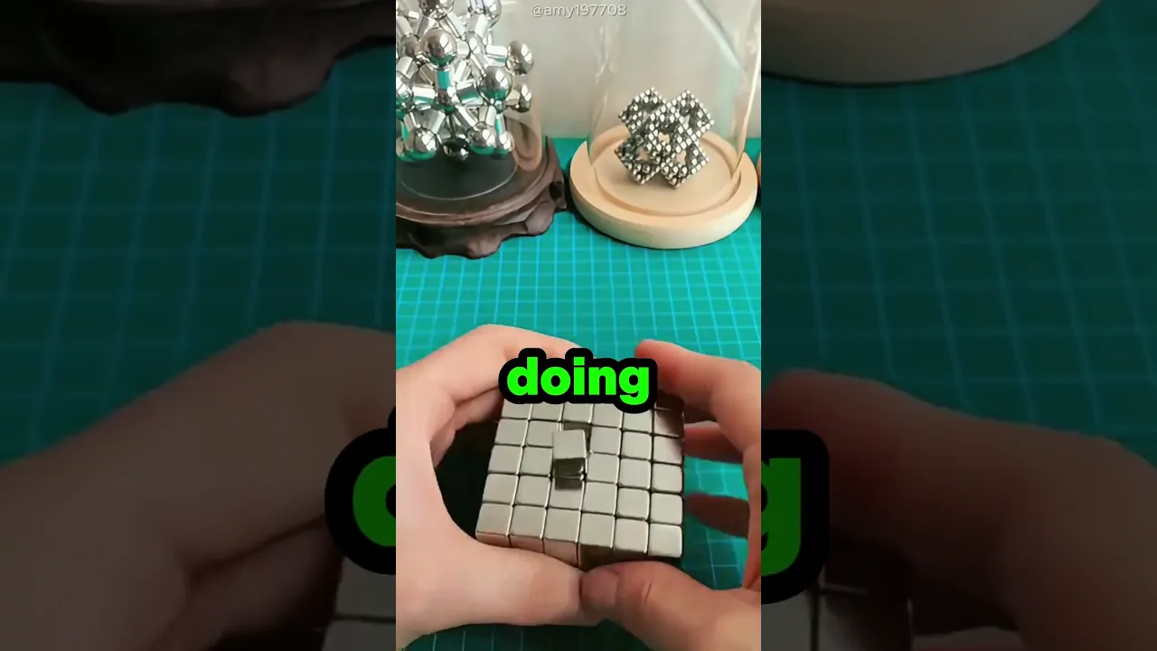 Satisfying Cube😍