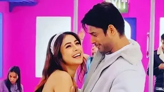 Download Sidnaaz vm of Broken but beautiful... sidharth Shukla and shehnaaz Gill #sidnaaz #shorts #song MP3