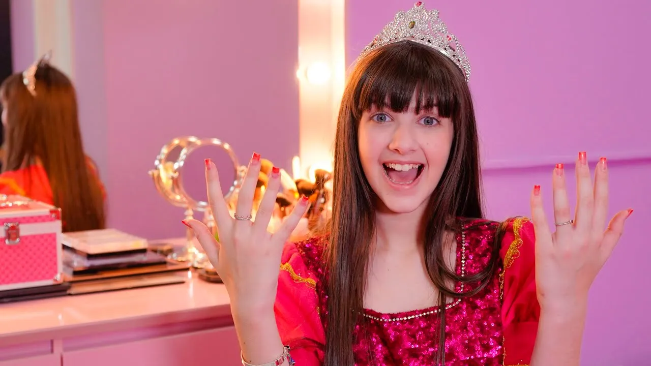 GIOVANNA ACREDITA NO SEU SONHO !!! (História Educativa para Crianças)