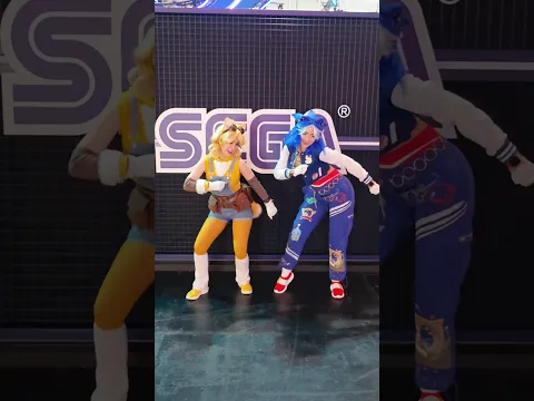 Yeah get it bestie 💙💛 Would def run around @gamescom.global as Sonic & Tails again w/ @halcybella!