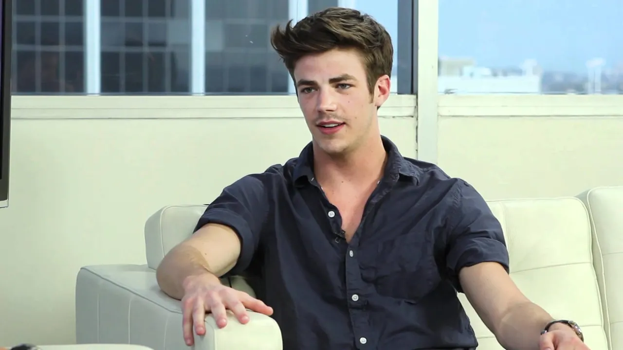 Grant Gustin Talks "Glee" Audition, Sebastian & Season 3