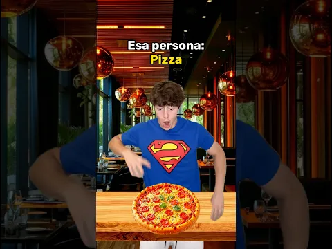 Esa persona comiendo😭