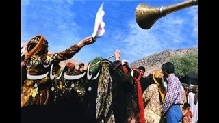 آهنگ لری عروسی و دستمال بازی ر باب ر باب با صدای محسن احمدی 