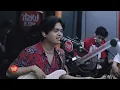 The Juans perform “Alam Niya" LIVE on Wish 107.5 Bus