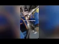 NON HA IL BIGLIETTO DEL COTRAL E GUARDATE CHE FA IL CONDUCENTE