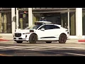 Driverless Taxi Stalls in Middle of Intersection