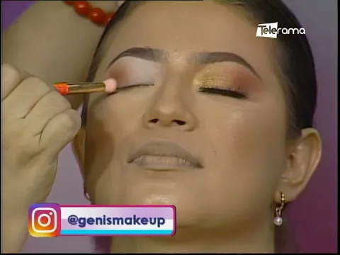 Aprenda a realizar un maquillaje para Navidad
