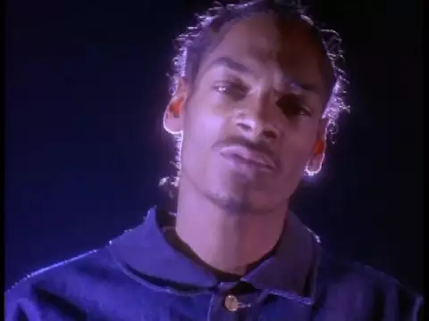 Download MP3 Snoop Dogg - Gin And Juice
