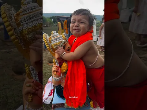 Children cried during the immersion of Lord Ganesha #viralvideo #shorts