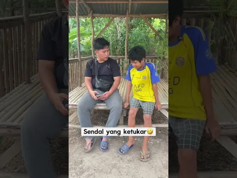 Sendal yang ketukar