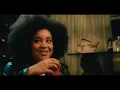 Isa Buzzi - Vilã (Videoclipe Oficial)