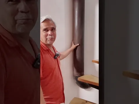 Casa de 3 niveles Hecha de Adobe 🧱