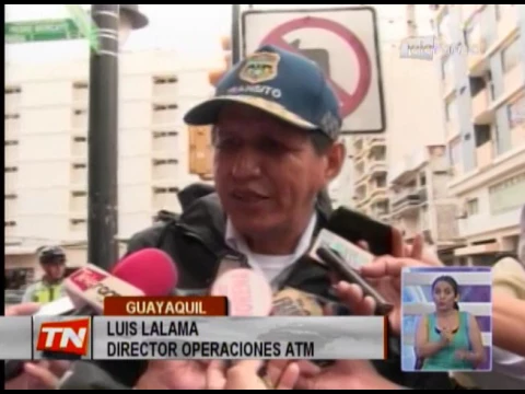 Operativos contra vehículos que ocupan parqueadero de discapacitados