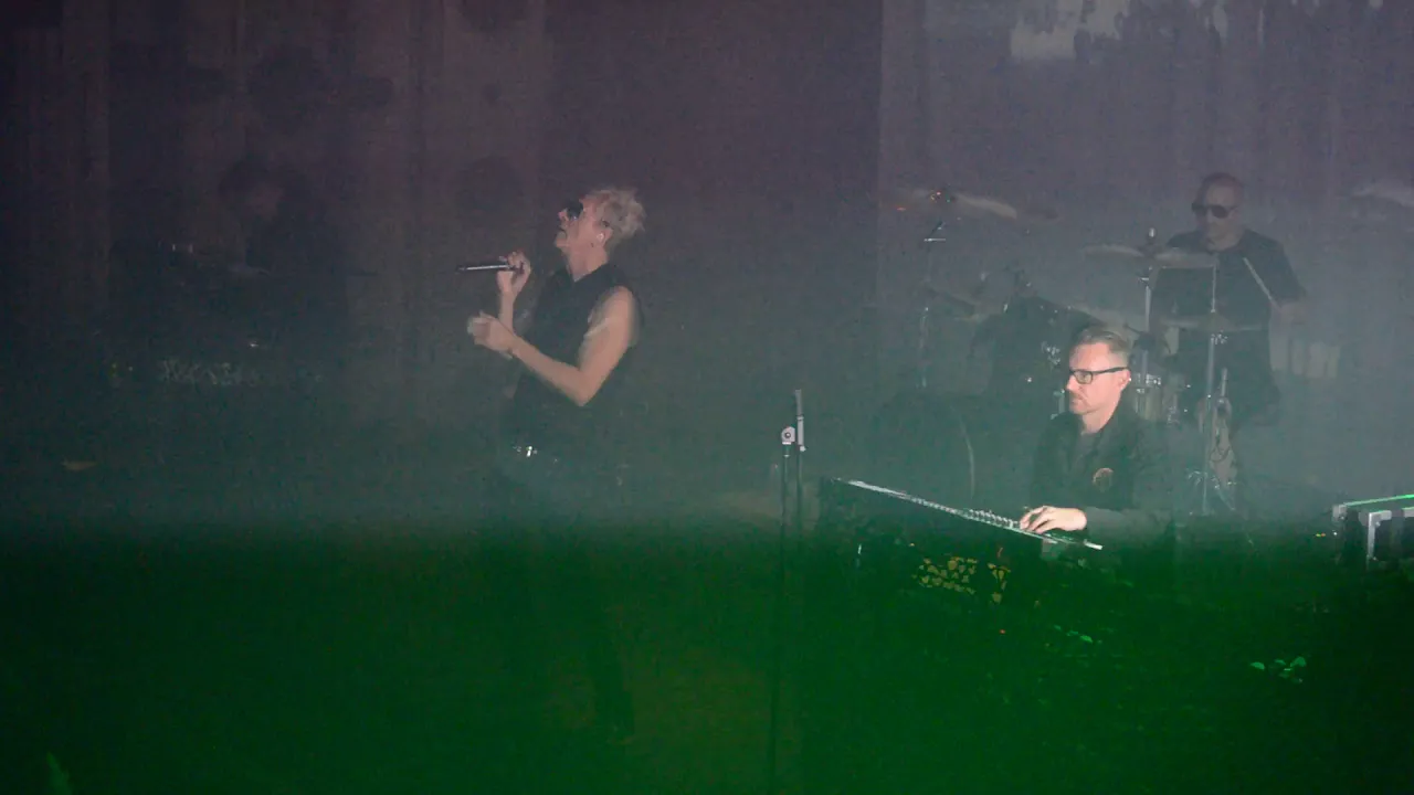 Front Line Assembly - Plasticity Live at Cold Waves VII Front Line Assembly - Plasticity Live at Cold Waves VII