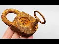 Download Lagu Very Rusty Padlock Restoration. Golden and Black Lock