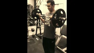 قوليلي يا حلوه وش شايفه فيني 