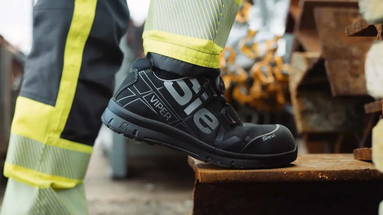 Sievi — Sievi Work Boots — Worn With Confidence (YouTube video ad)
