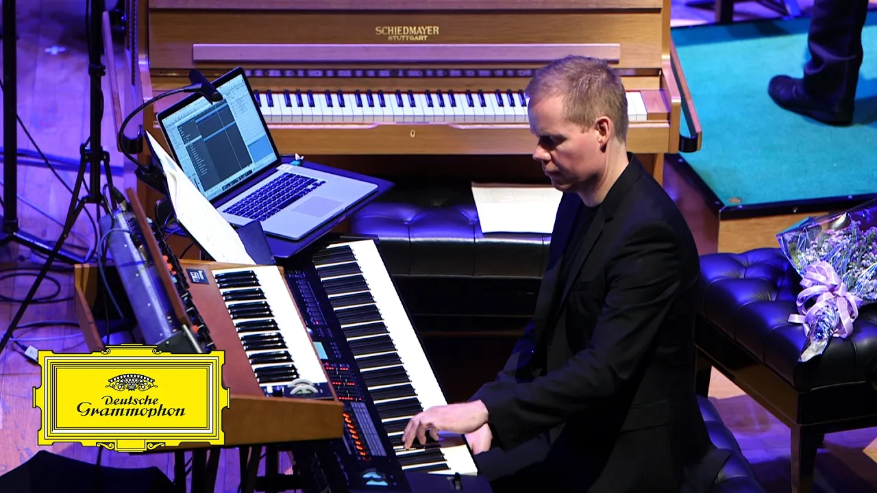 Max Richter – On the Nature of Daylight | DG120 concert - Hong Kong, China Max Richter – On the Nature of Daylight | DG120 concert - Hong Kong, China