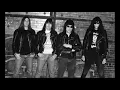 She Talks To Rainbows - Ramones