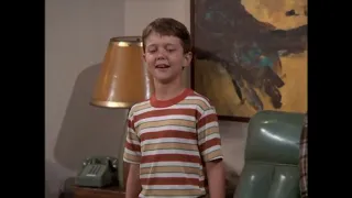 Dylan Macdonald in The Norm Show