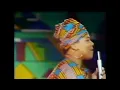 Download Lagu Queen Latifah/Dance For Me: Live On The Late Show (UK) (1990)