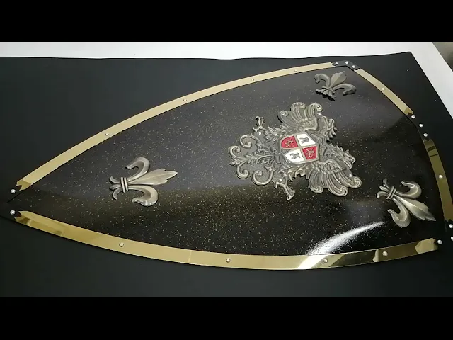 Видео-обзор Щит рыцарский темно зеленый