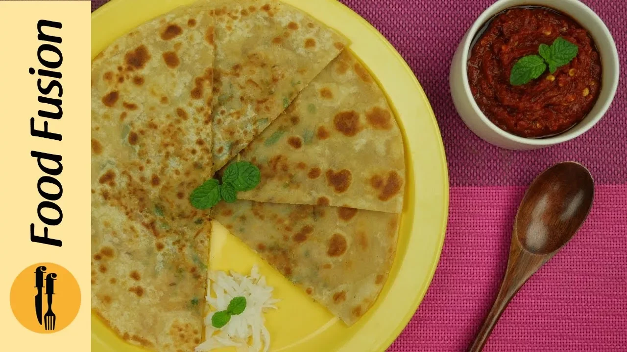 Mooli ka paratha with Kashmiri Lal mirch ki chutni recipe by Food Fusion