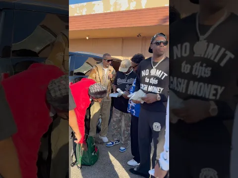 Kenny Brooks (Funnysalesman) runs into No Limit Silkk The Shocker, Mac, and Mr Serv On