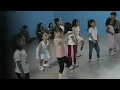 Reese Witherspoon ft Nick Kroll - Shake it Off | Baby Class