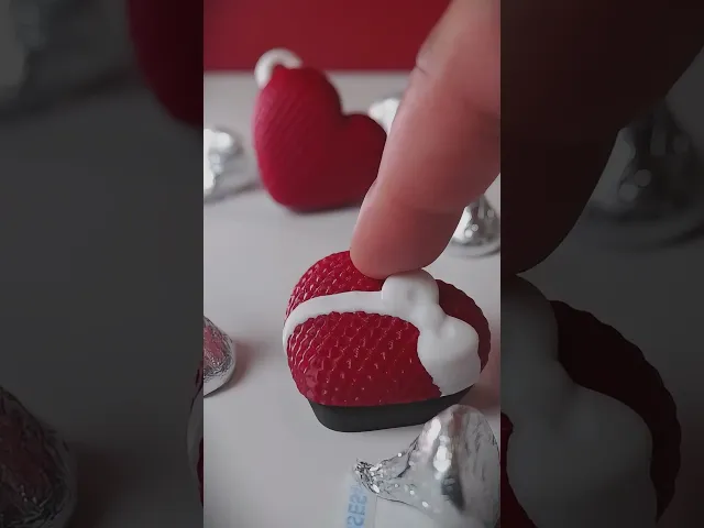 Textured Knit Heart Fidget Toy video thumbnail