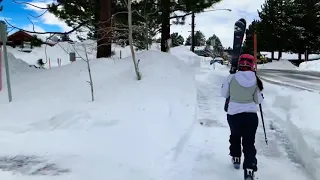 Mammoth Mountain Main Lodge Skiing