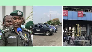 watch as nigerians m0ck 0l1c that were to deployed lekki tollgate to with endsars protesters