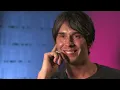 Brian Cox explains quantum mechanics in 60 seconds - BBC News