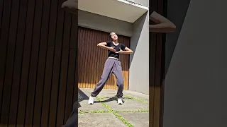 Girl Like Me Shakira Dance Cover By Evolette Ann 