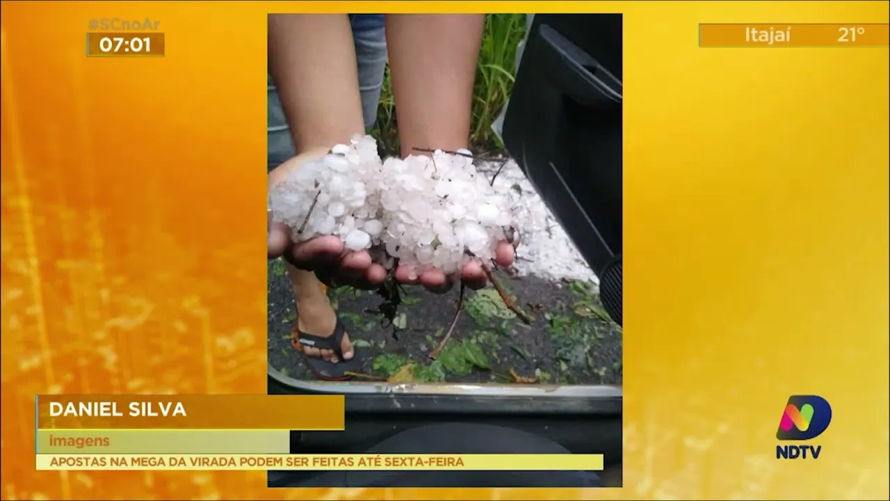Temporal deixa estragos na Grande Florianópolis e no alto vale de Itajaí