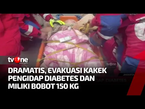 Evakuasi seorang Lansia Pengidap Diabetes Berlangsung Dramatis