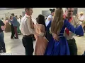 Download Lagu O melhor repertorio gaucho ao vivo com Grupo Vanerão - Academia de danças Estampa Gaúcha - Parte 1
