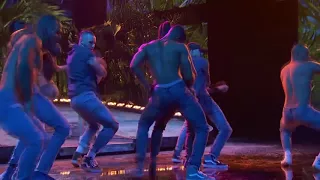 ariana grande side to side live from the 2016 american music awards ft nicki minaj